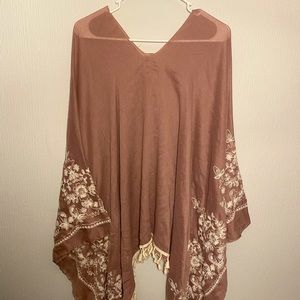 Dusty Pink Floral Lace Poncho OS